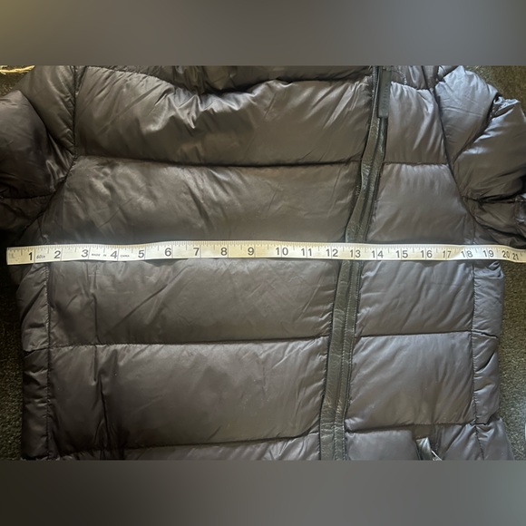 Mackage Yara Lightweight Down Coat - Size Medium Black - Picture 15 of 16